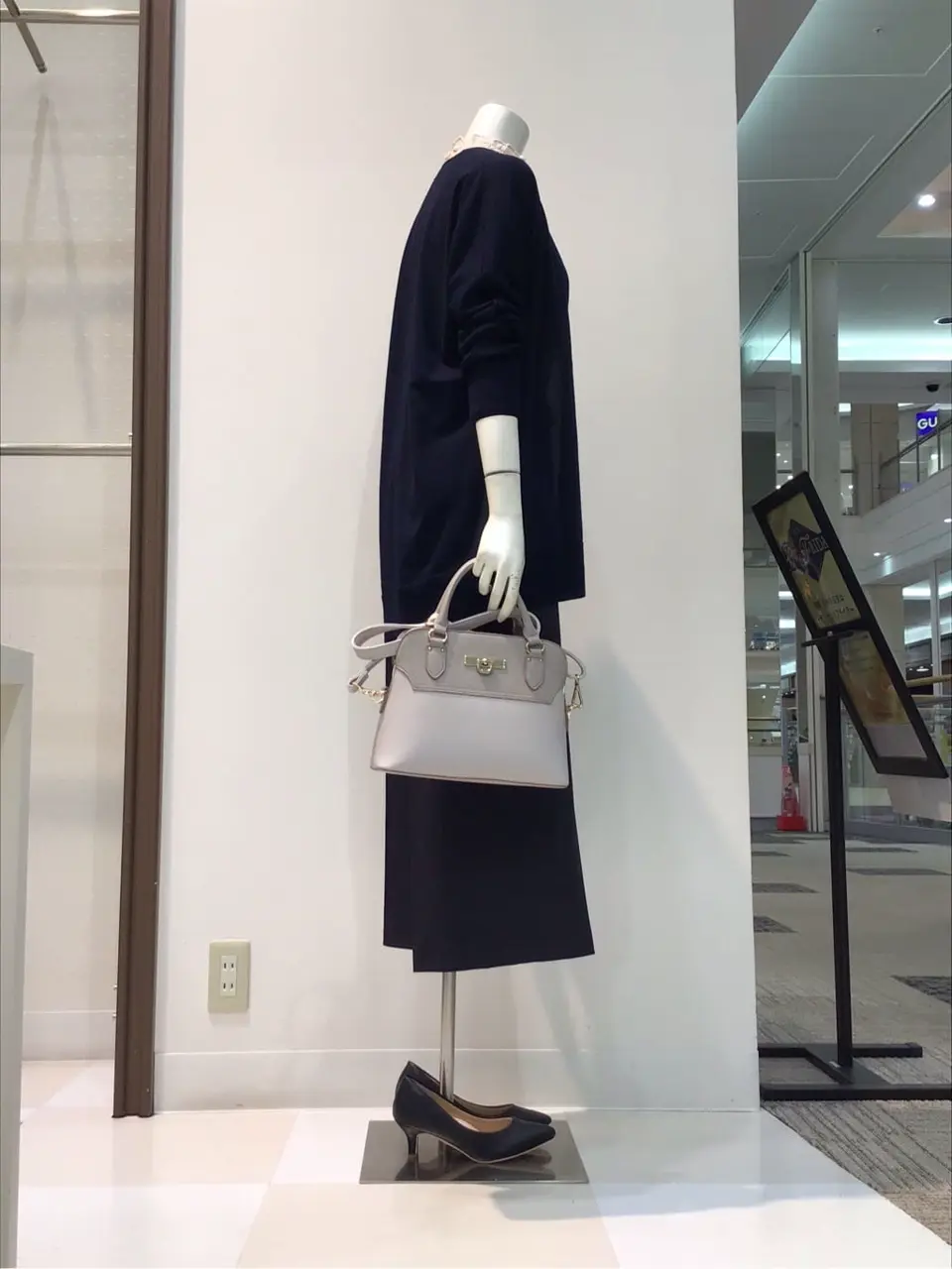 ANY SIS 布川 コーディネート画像