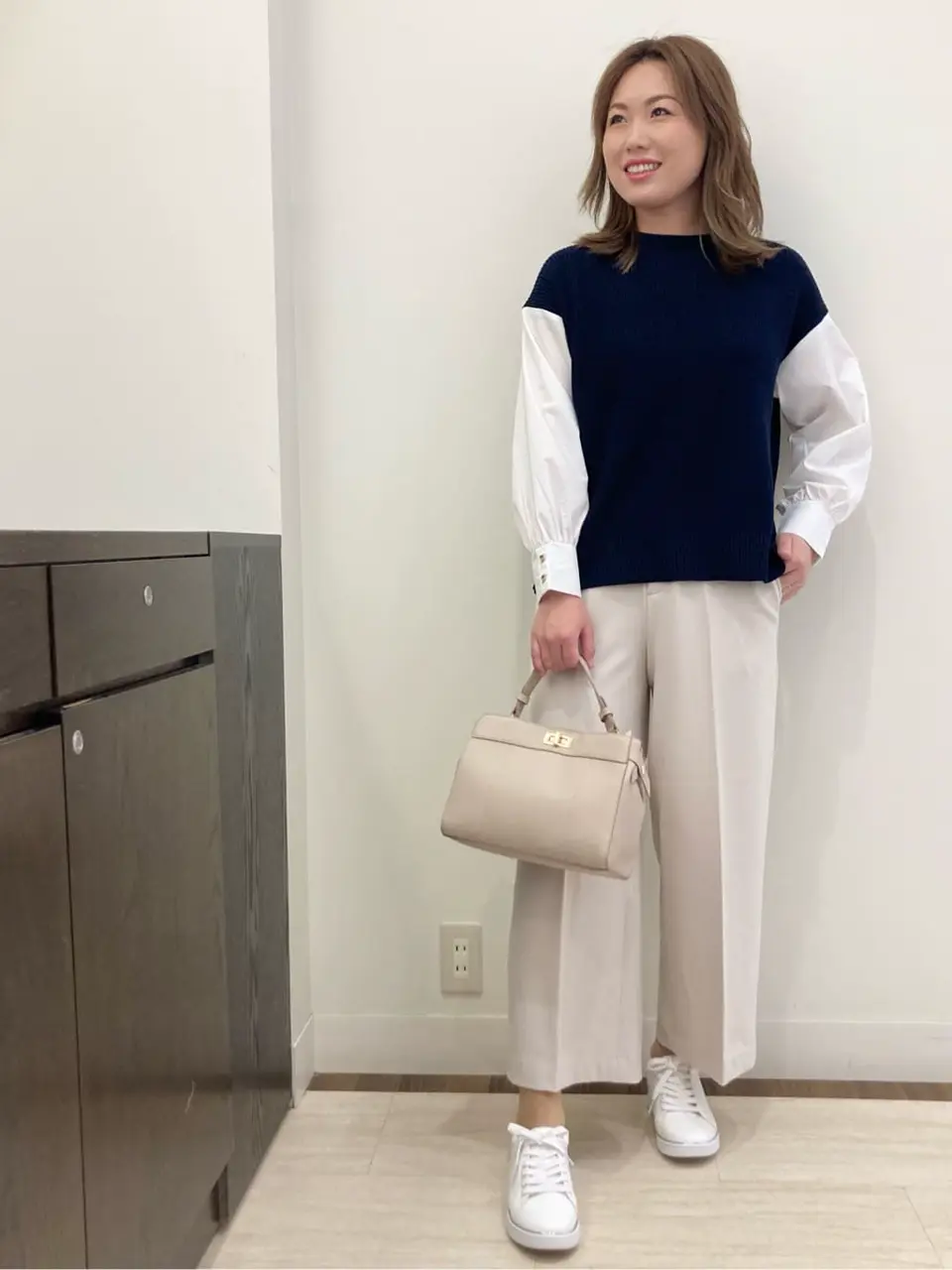 ANY SIS スタッフ コーディネート画像