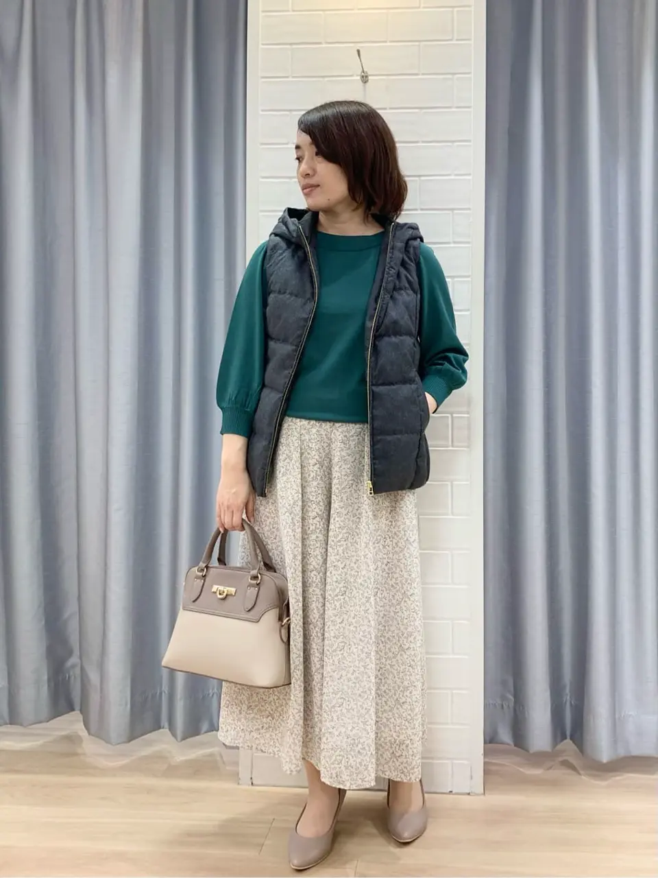 ANY SIS 丸岡 コーディネート画像