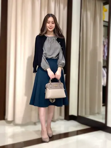 ANY SIS STAFF コーディネート画像