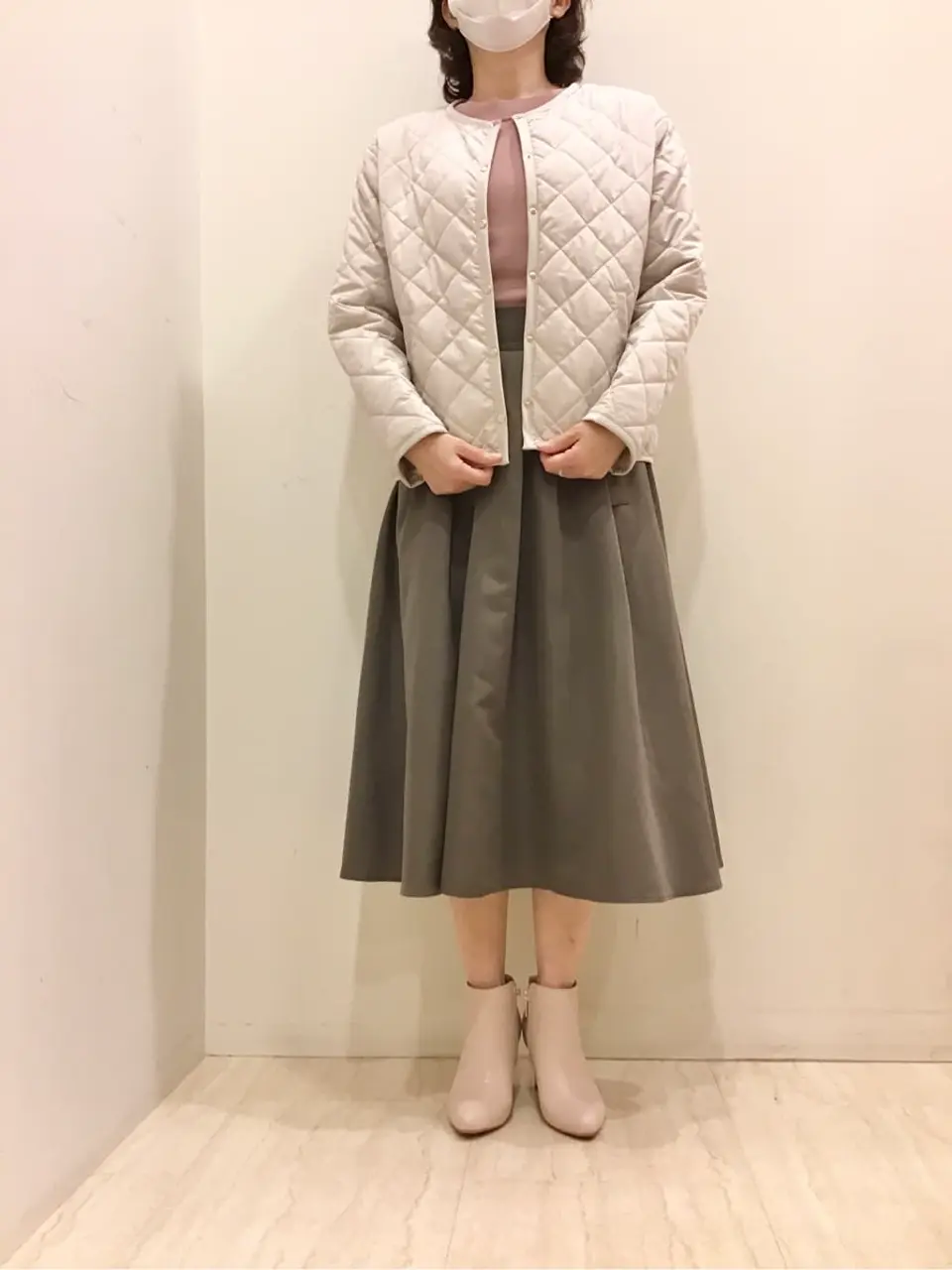 ANY SIS スタッフ コーディネート画像