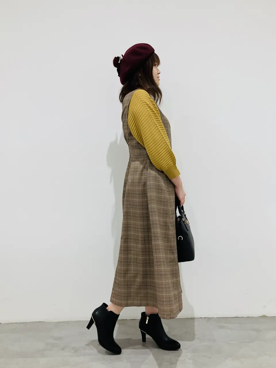 ANY SIS 川根　彩 コーディネート画像