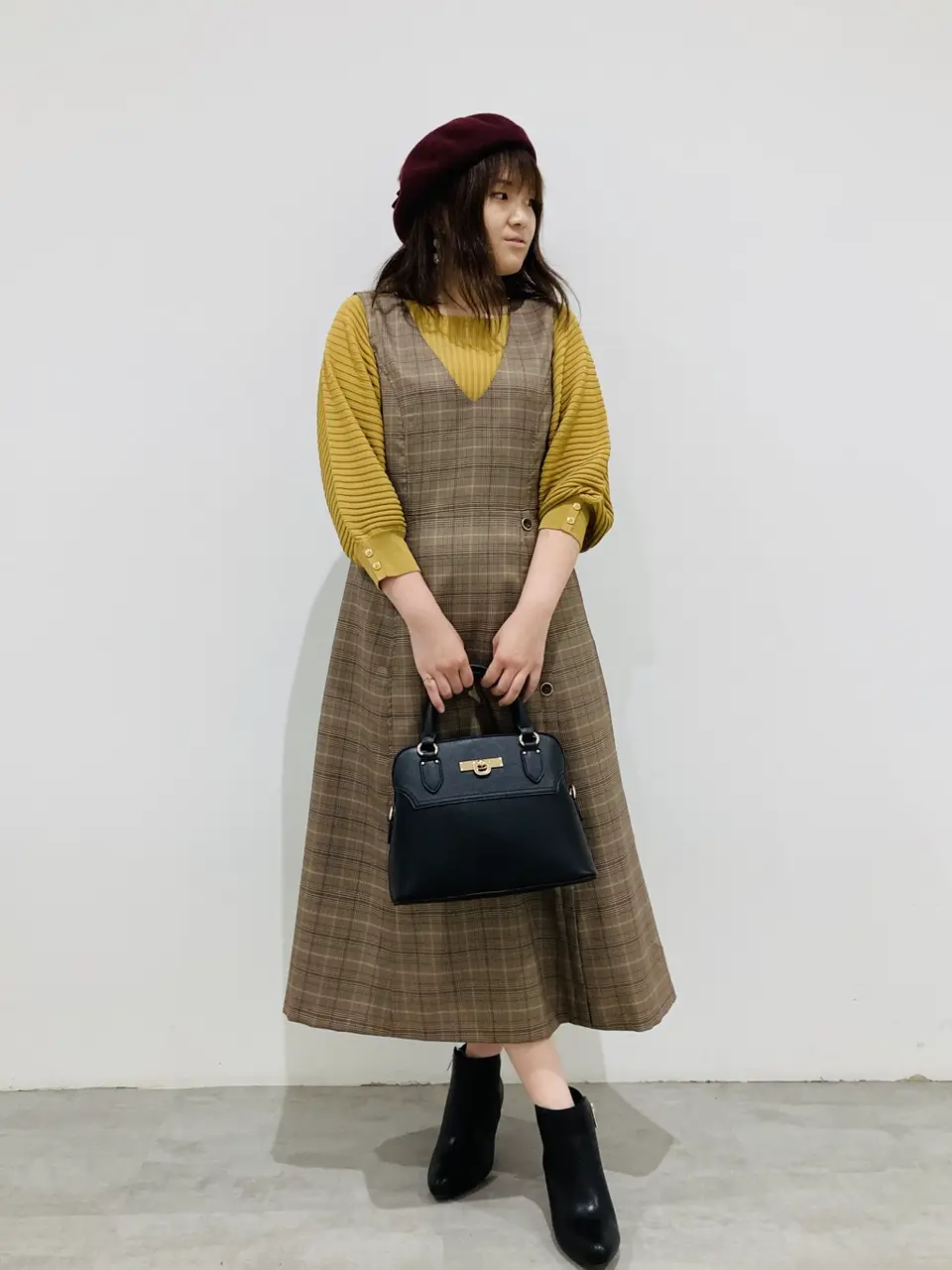 ANY SIS 川根　彩 コーディネート画像