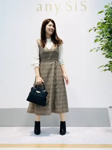 ANY SIS 岡本 コーディネート画像