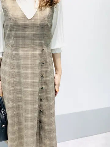 ANY SIS 岡本 コーディネート画像