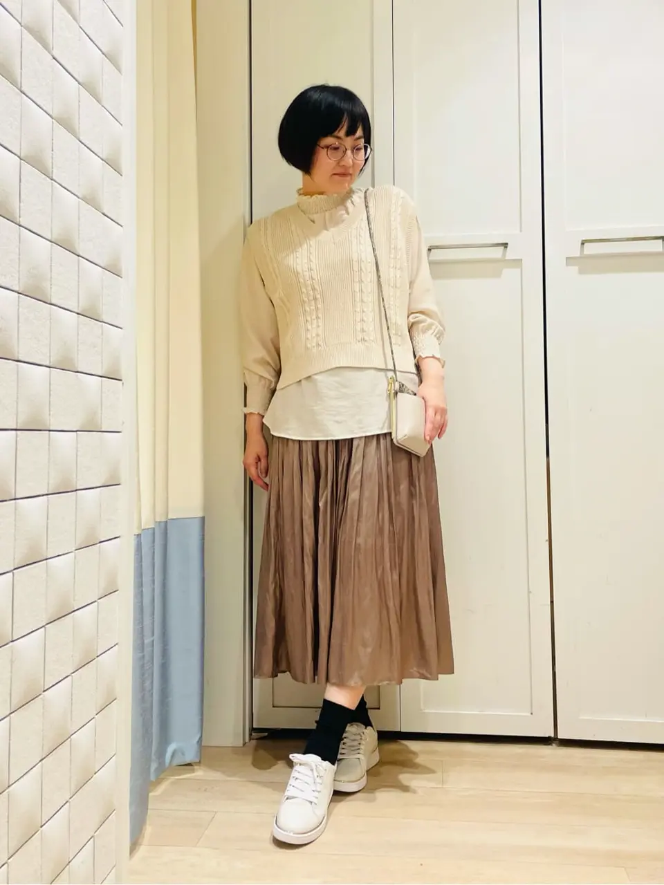 ANY SIS スタッフ コーディネート画像