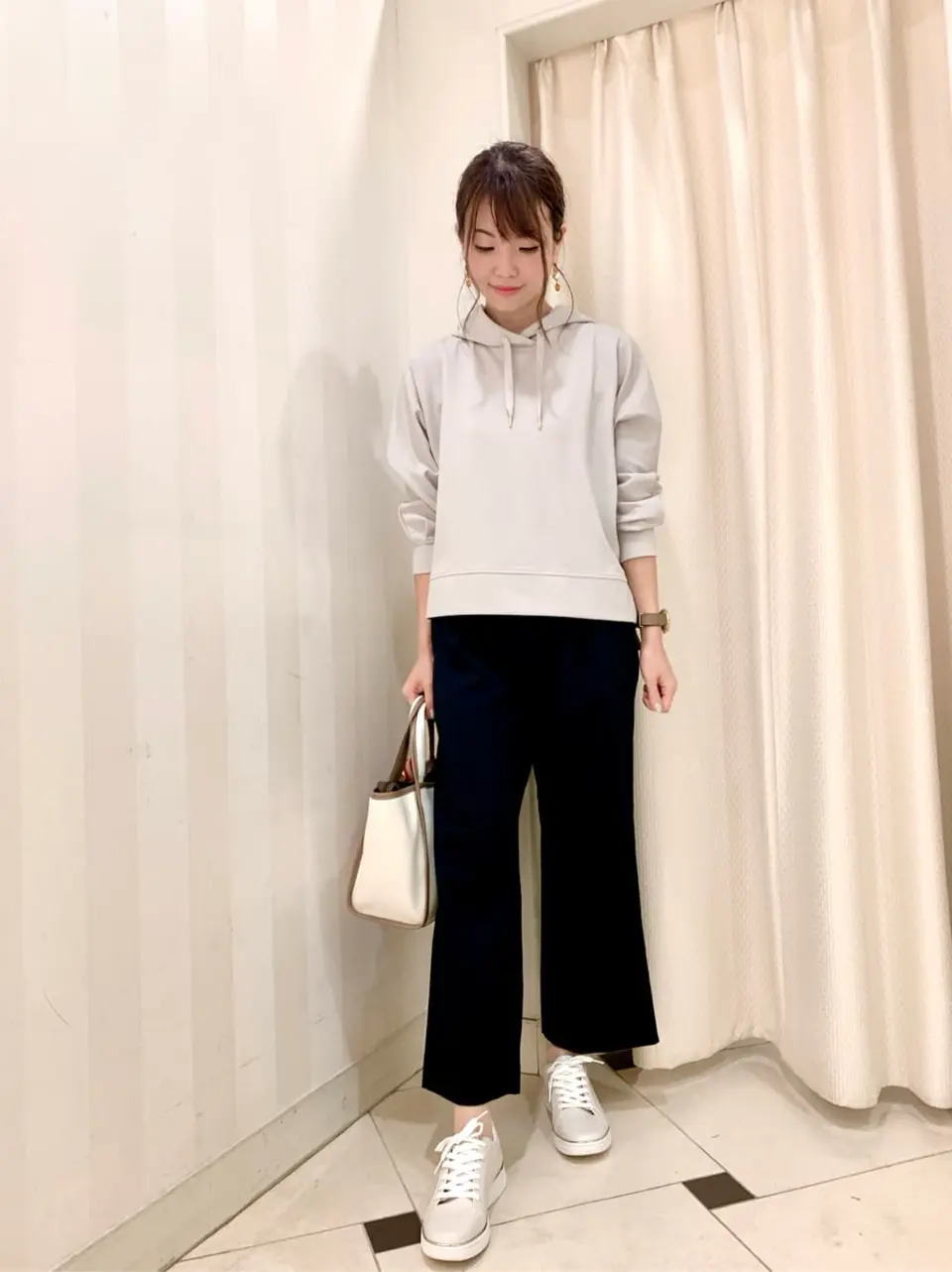  金井 コーディネート画像