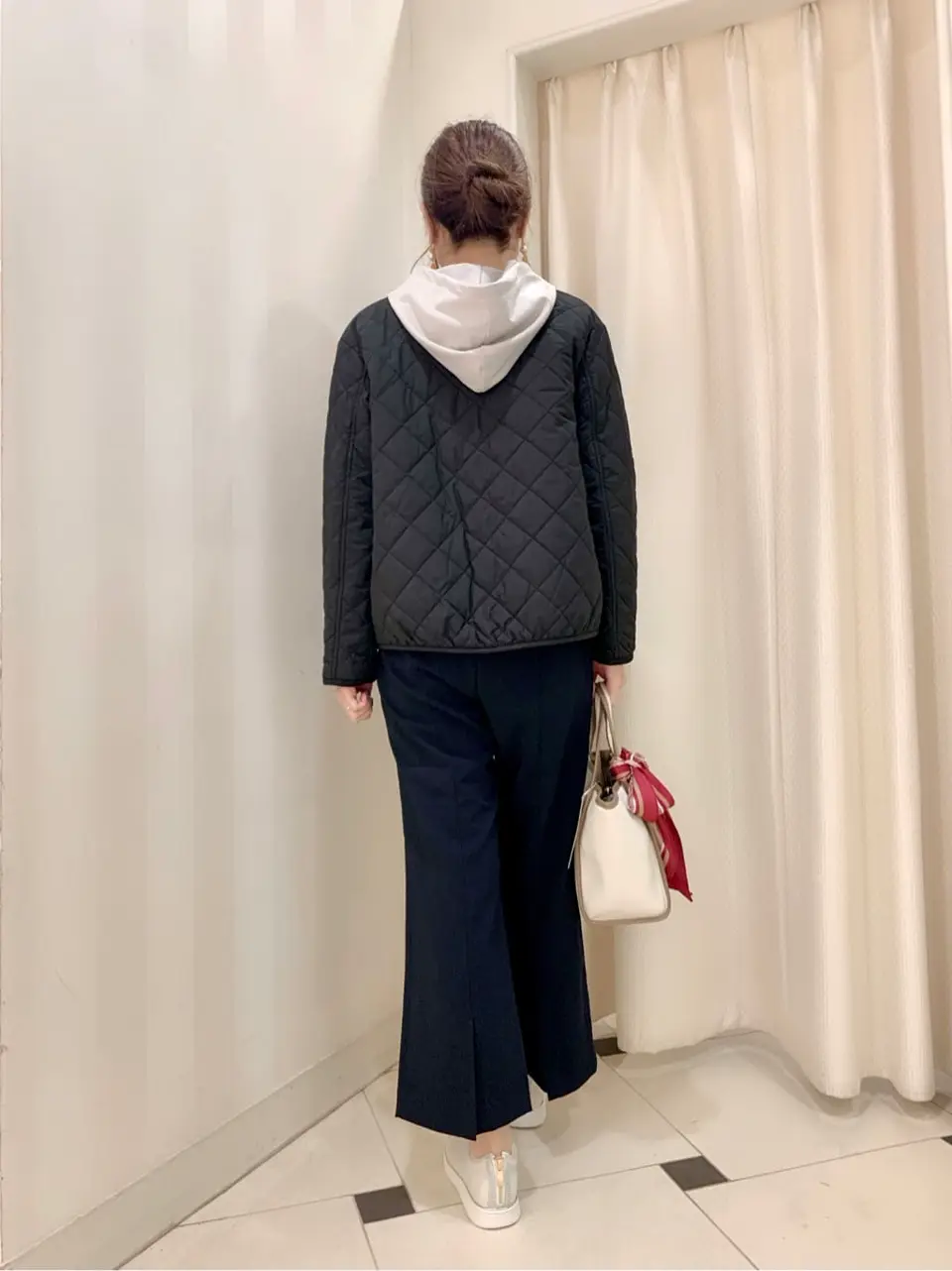 ANY SIS 金井 コーディネート画像