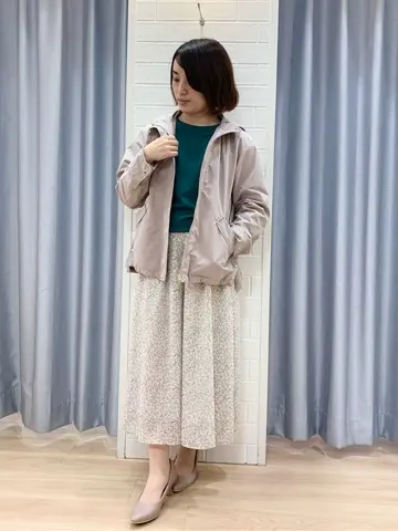 ANY SIS 丸岡 コーディネート画像