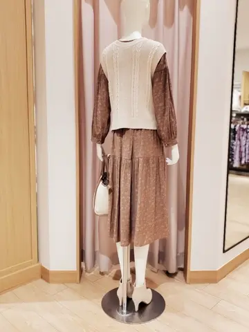 ANY SIS 岩田 コーディネート画像