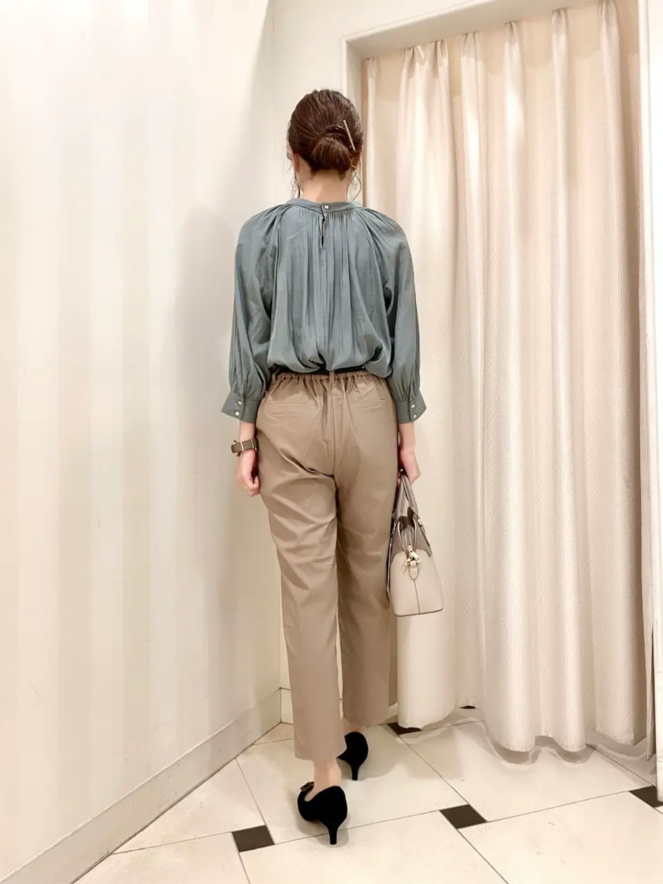 ANY SIS 金井 コーディネート画像