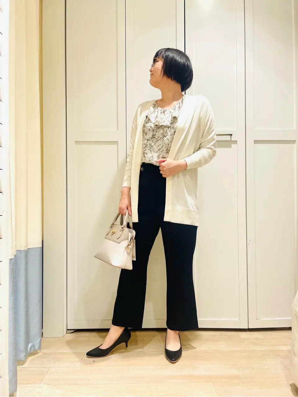 ANY SIS スタッフ コーディネート画像