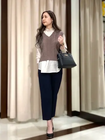 ANY SIS STAFF コーディネート画像