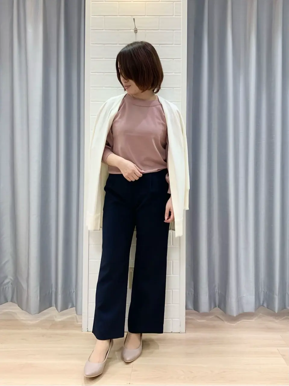 ANY SIS 丸岡 コーディネート画像