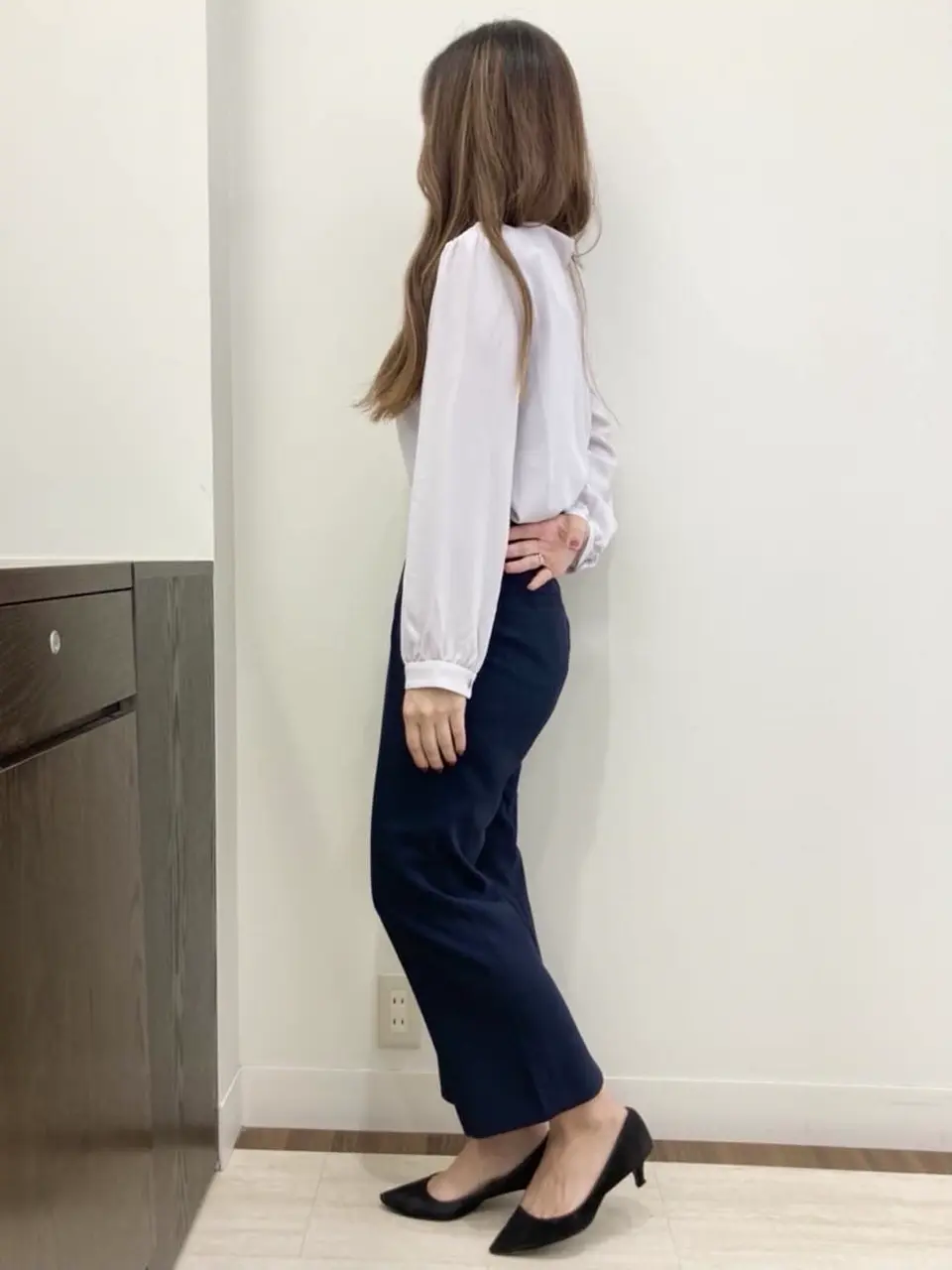 ANY SIS スタッフ コーディネート画像