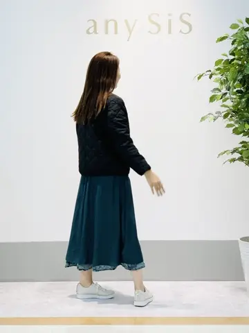ANY SIS 岡本 コーディネート画像