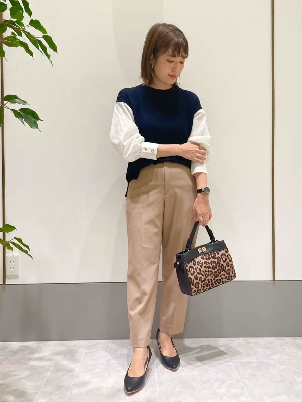 ANY SIS スタッフ コーディネート画像