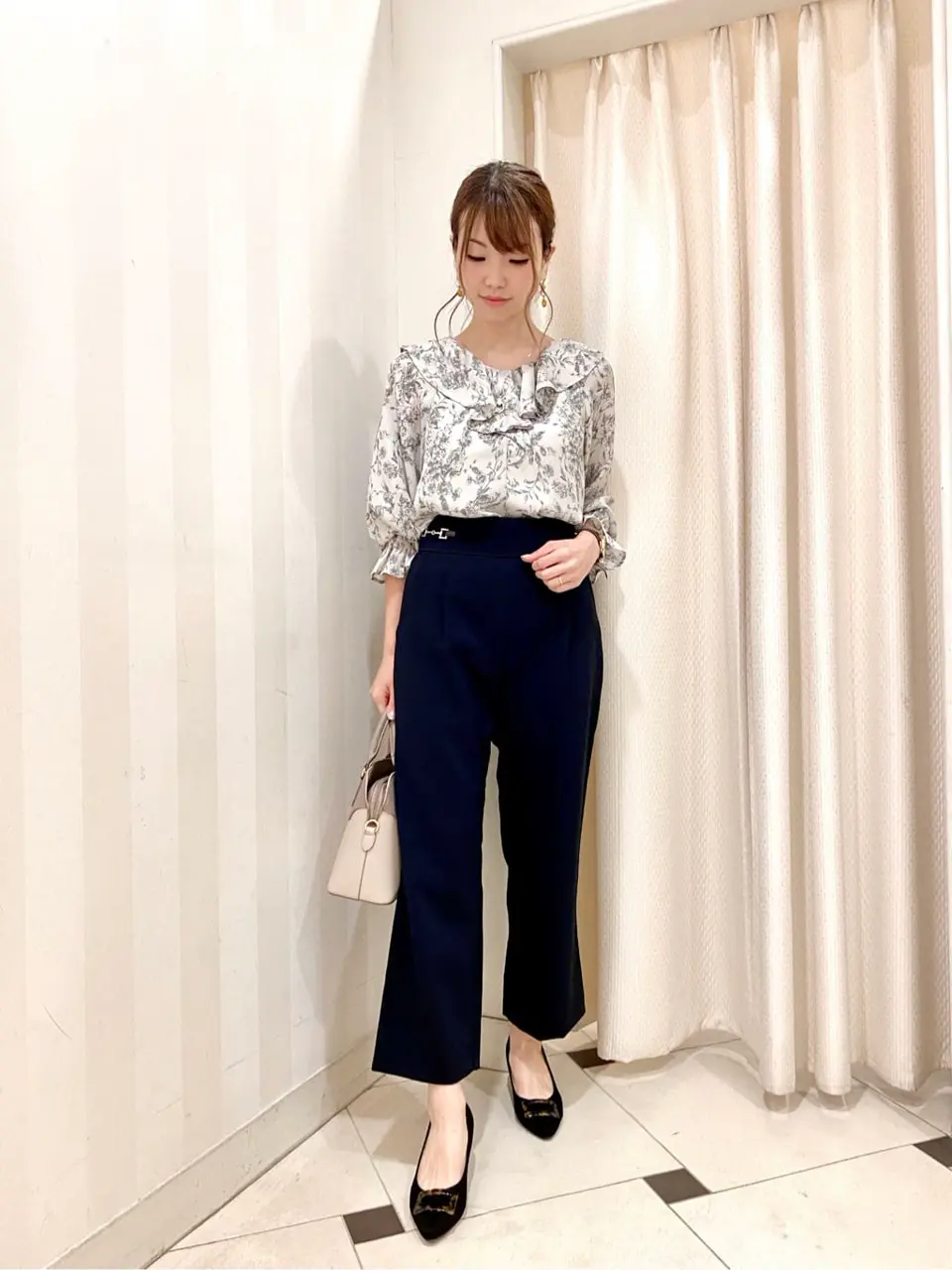 ANY SIS 金井 コーディネート画像