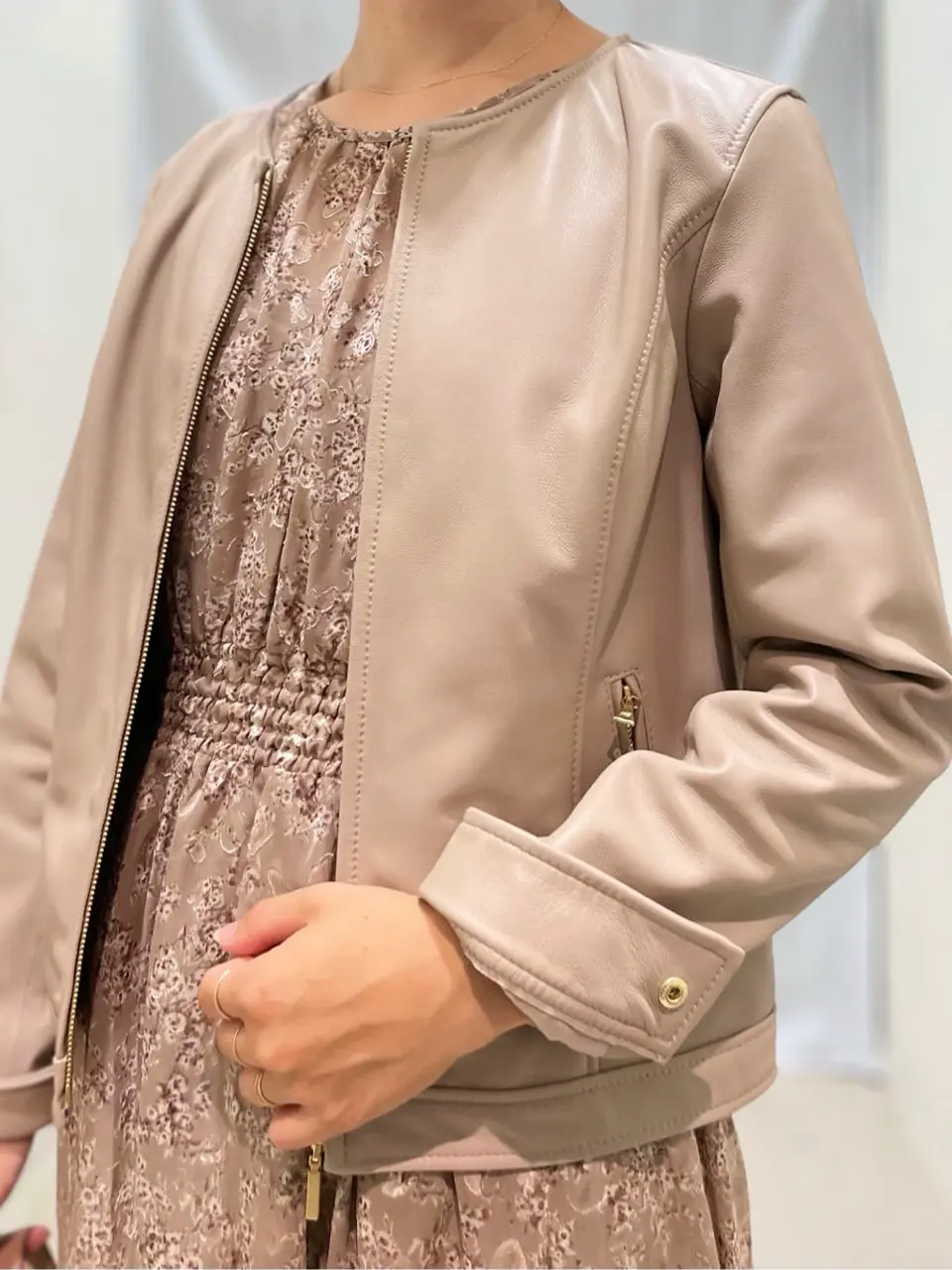 ANY SIS 濱野 コーディネート画像