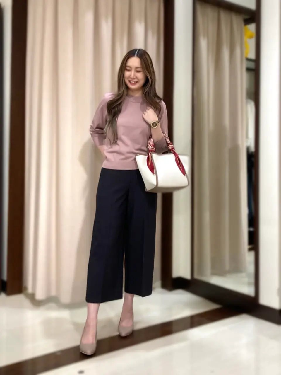 ANY SIS STAFF コーディネート画像