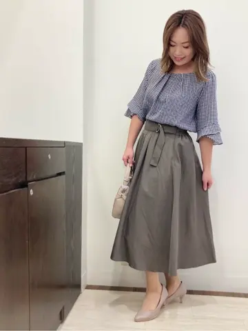 ANY SIS スタッフ コーディネート画像