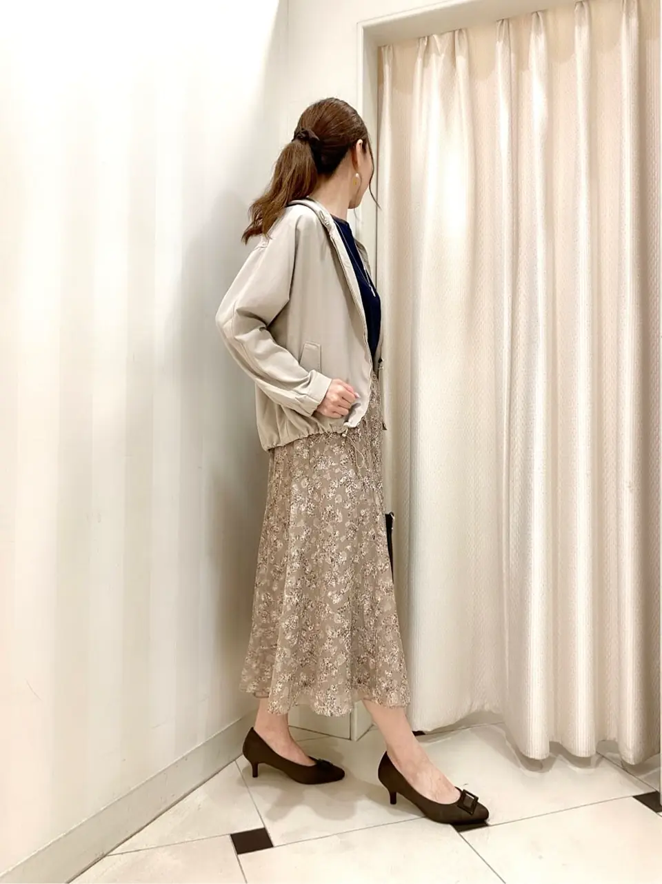 ANY SIS 金井 コーディネート画像