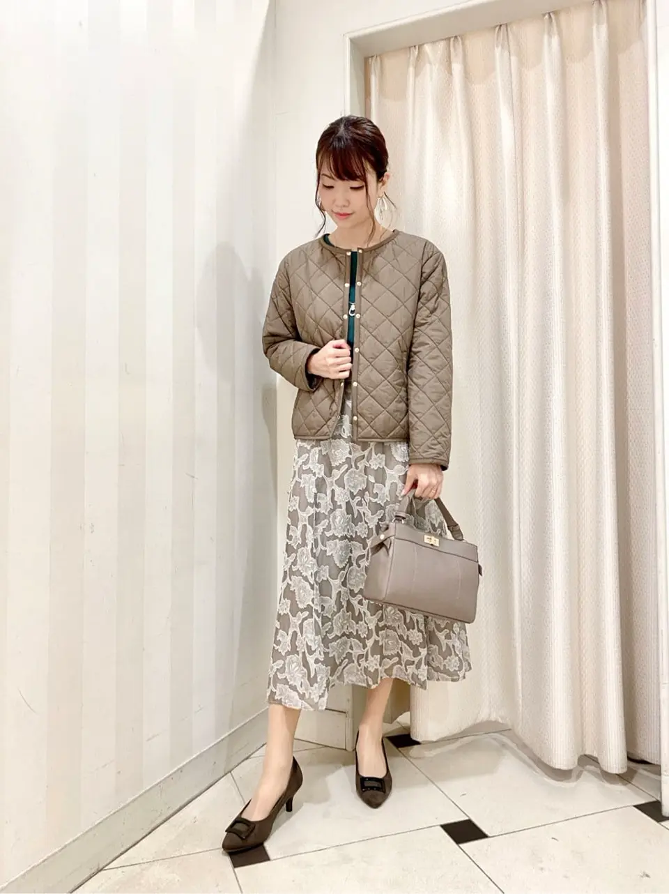 ANY SIS 金井 コーディネート画像