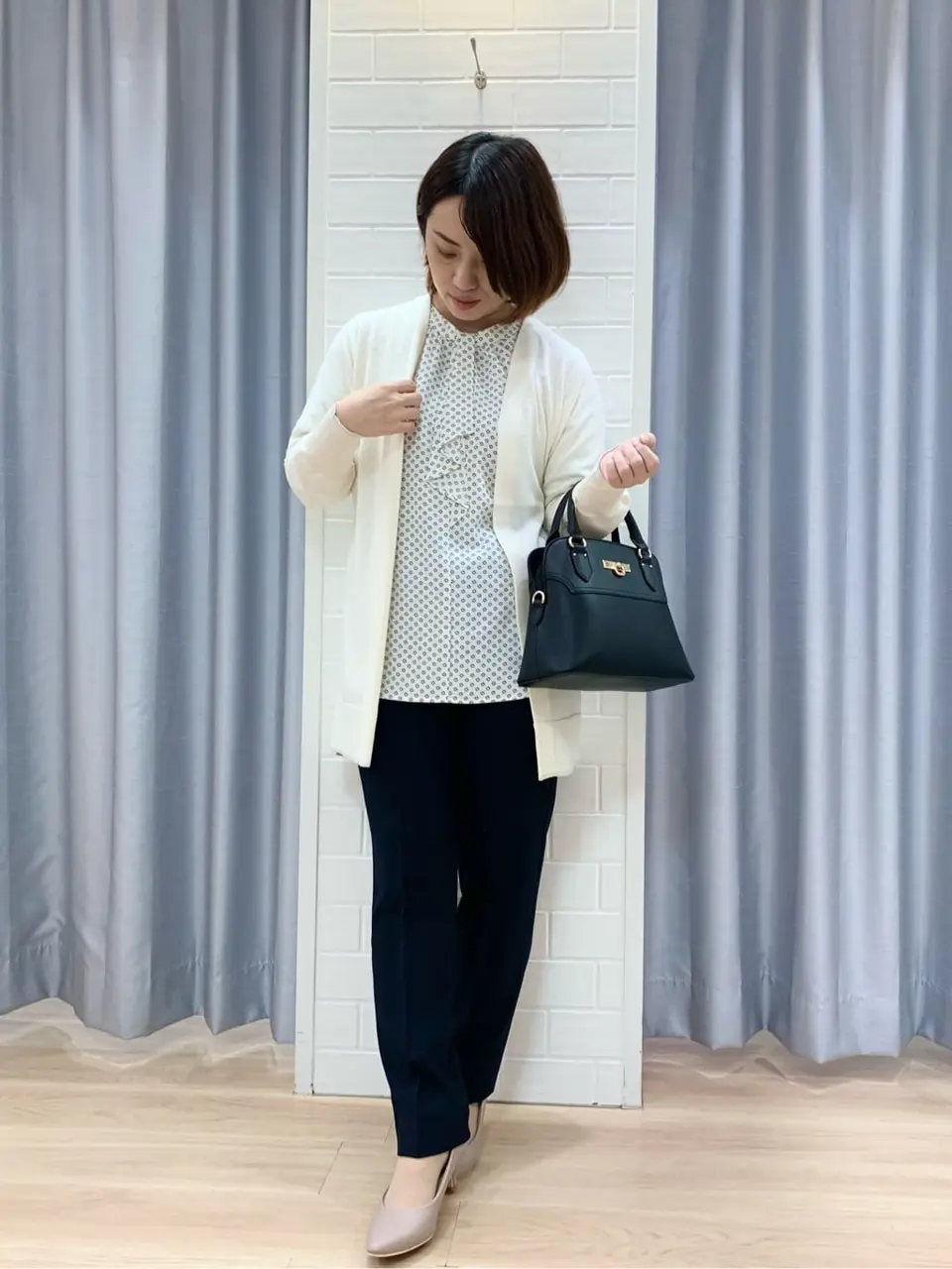 ANY SIS 丸岡 コーディネート画像