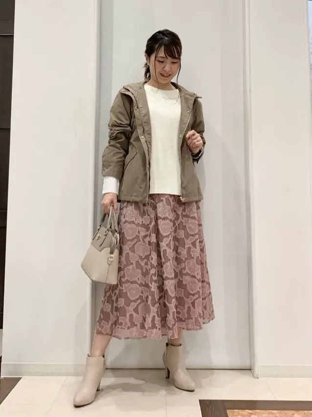 ANY SIS 横田 コーディネート画像