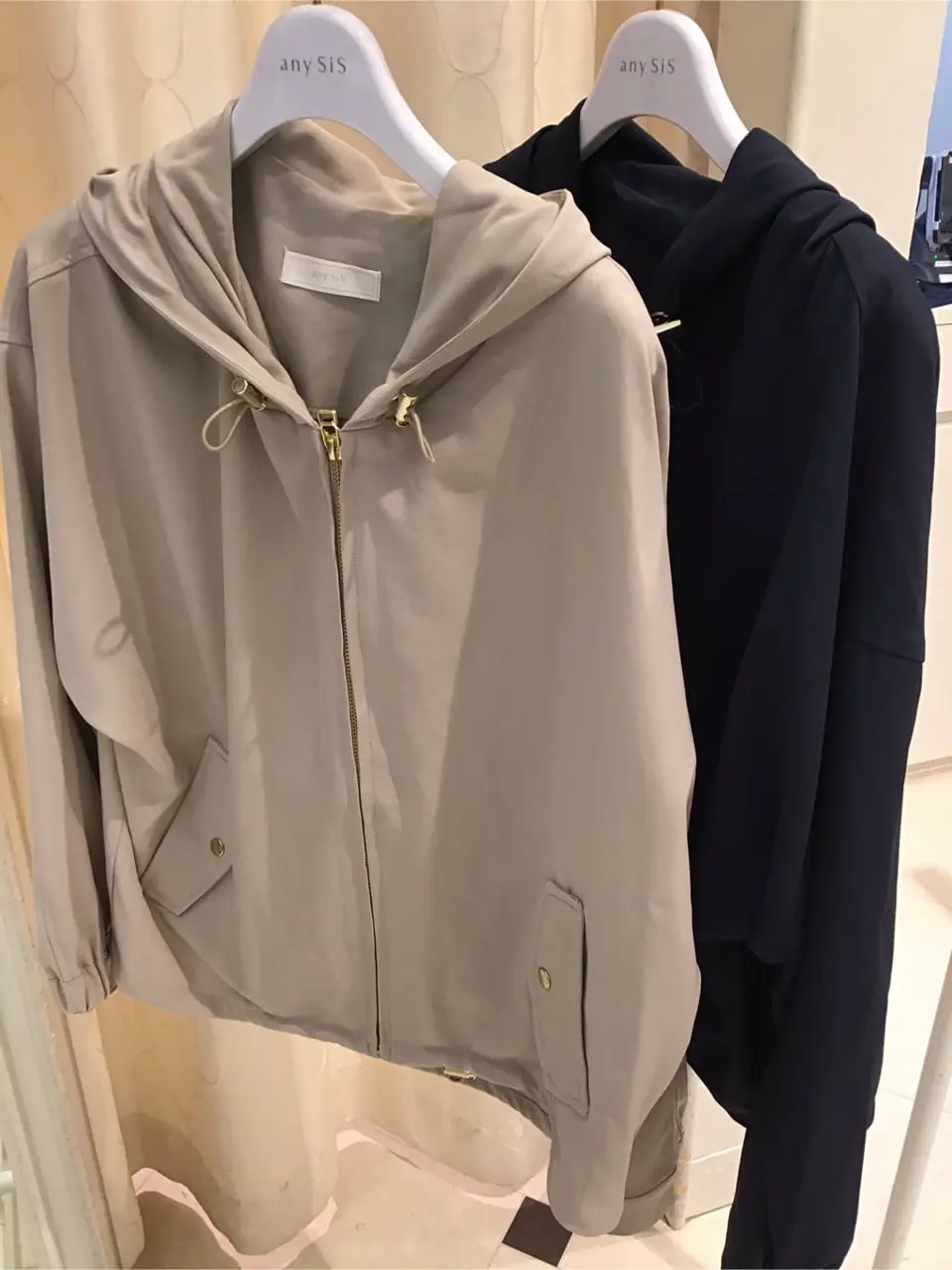 ANY SIS 髙橋 コーディネート画像