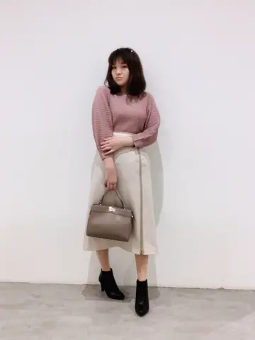 ANY SIS 川根　彩 コーディネート画像