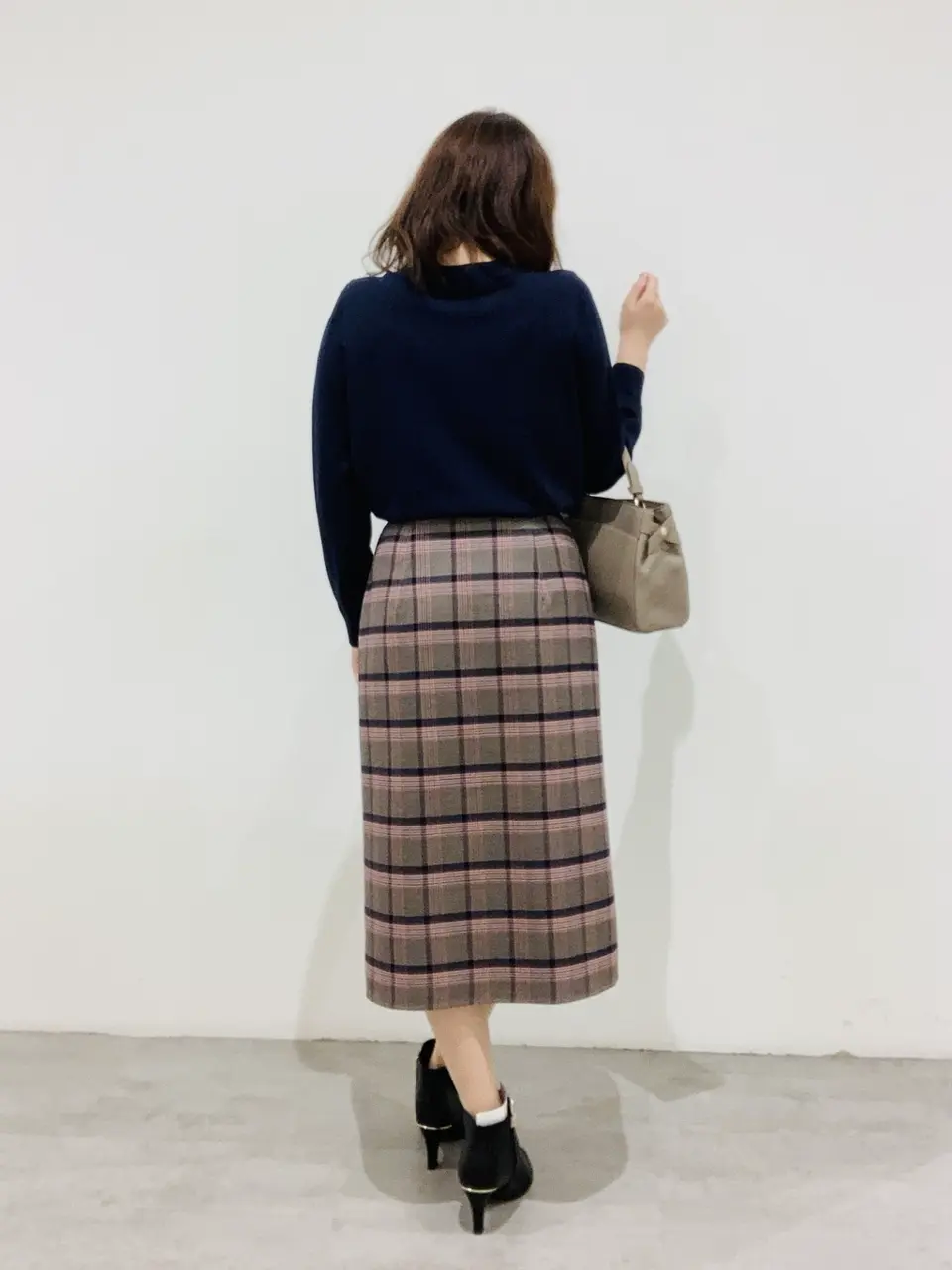 ANY SIS 川根　彩 コーディネート画像