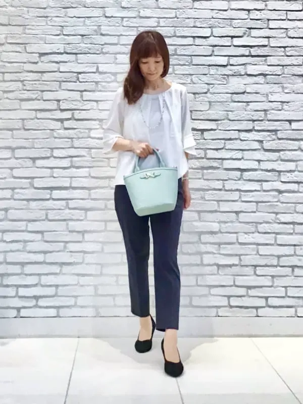 ANY SIS スタッフ コーディネート画像