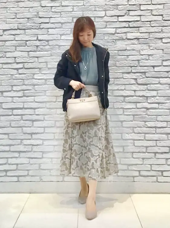 ANY SIS スタッフ コーディネート画像