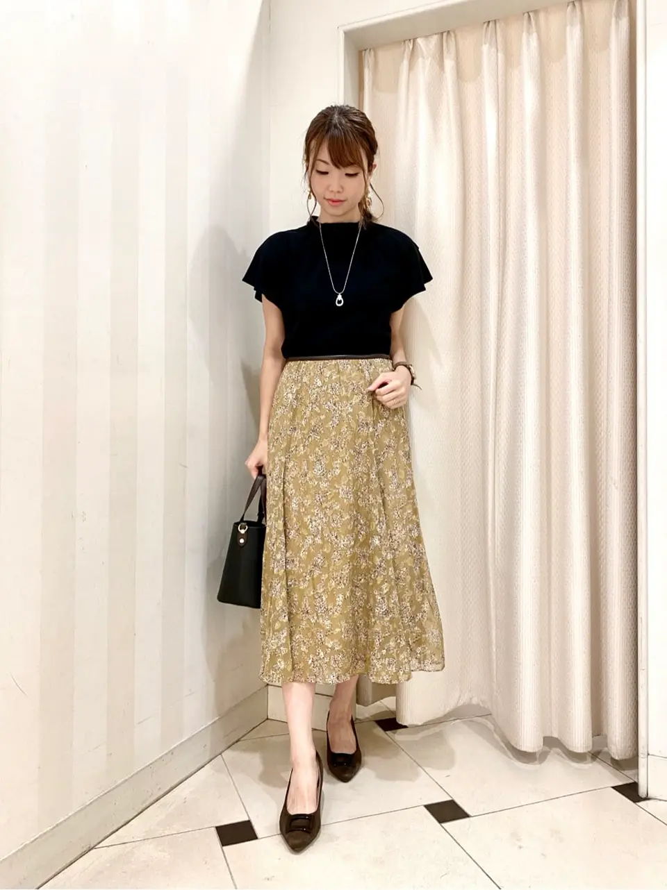 ANY SIS 金井 コーディネート画像