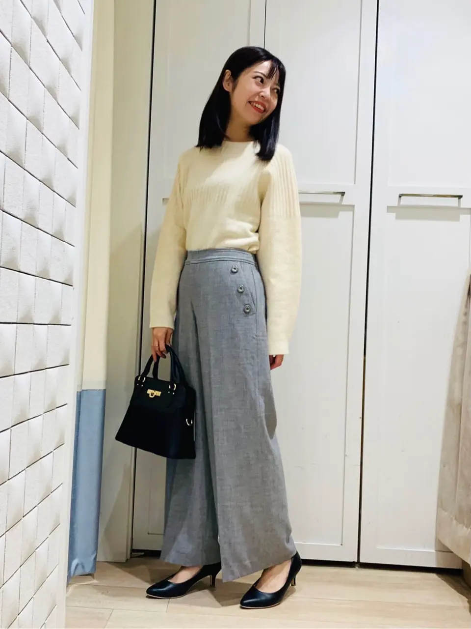 ANY SIS スタッフ コーディネート画像