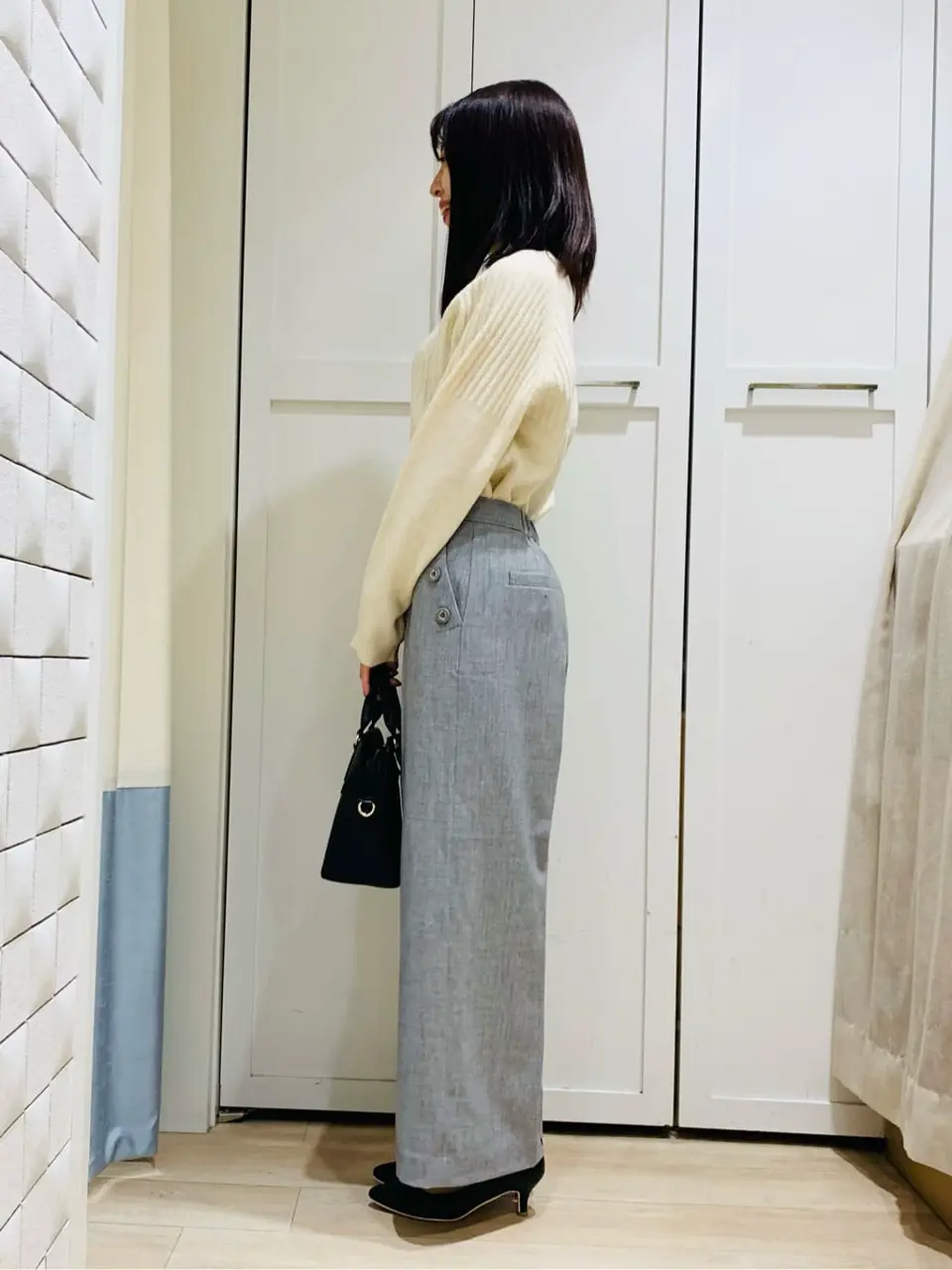 ANY SIS スタッフ コーディネート画像