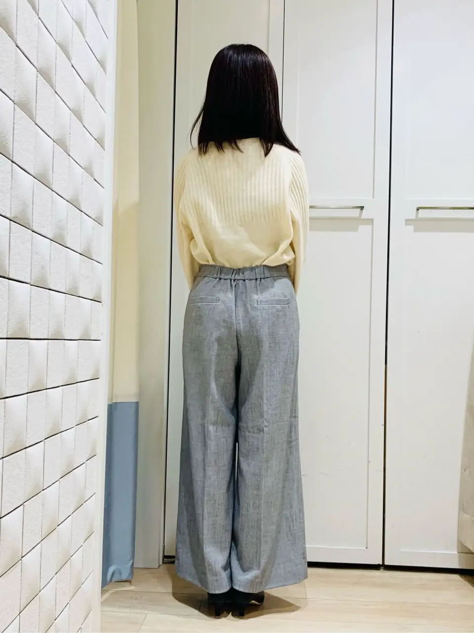 ANY SIS スタッフ コーディネート画像