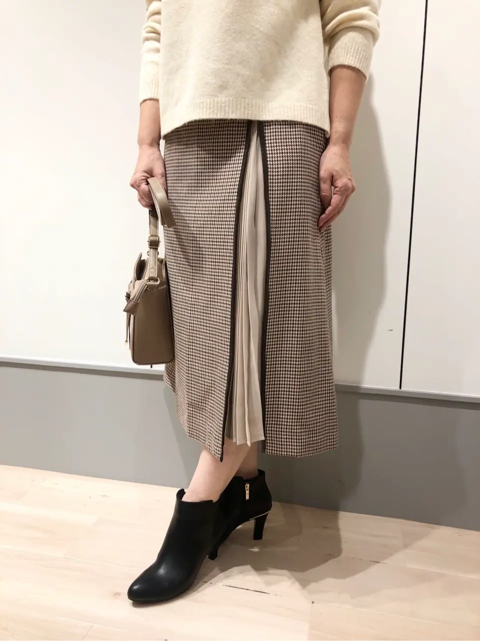 ANY SIS 西村 コーディネート画像