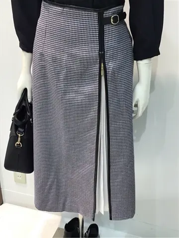 ANY SIS 布川 コーディネート画像