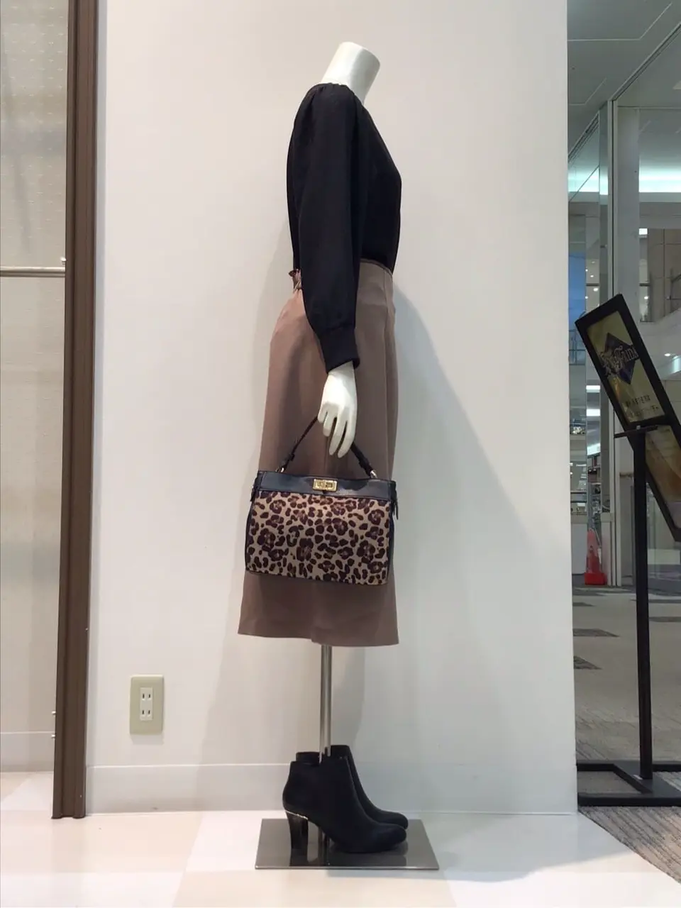 ANY SIS 布川 コーディネート画像