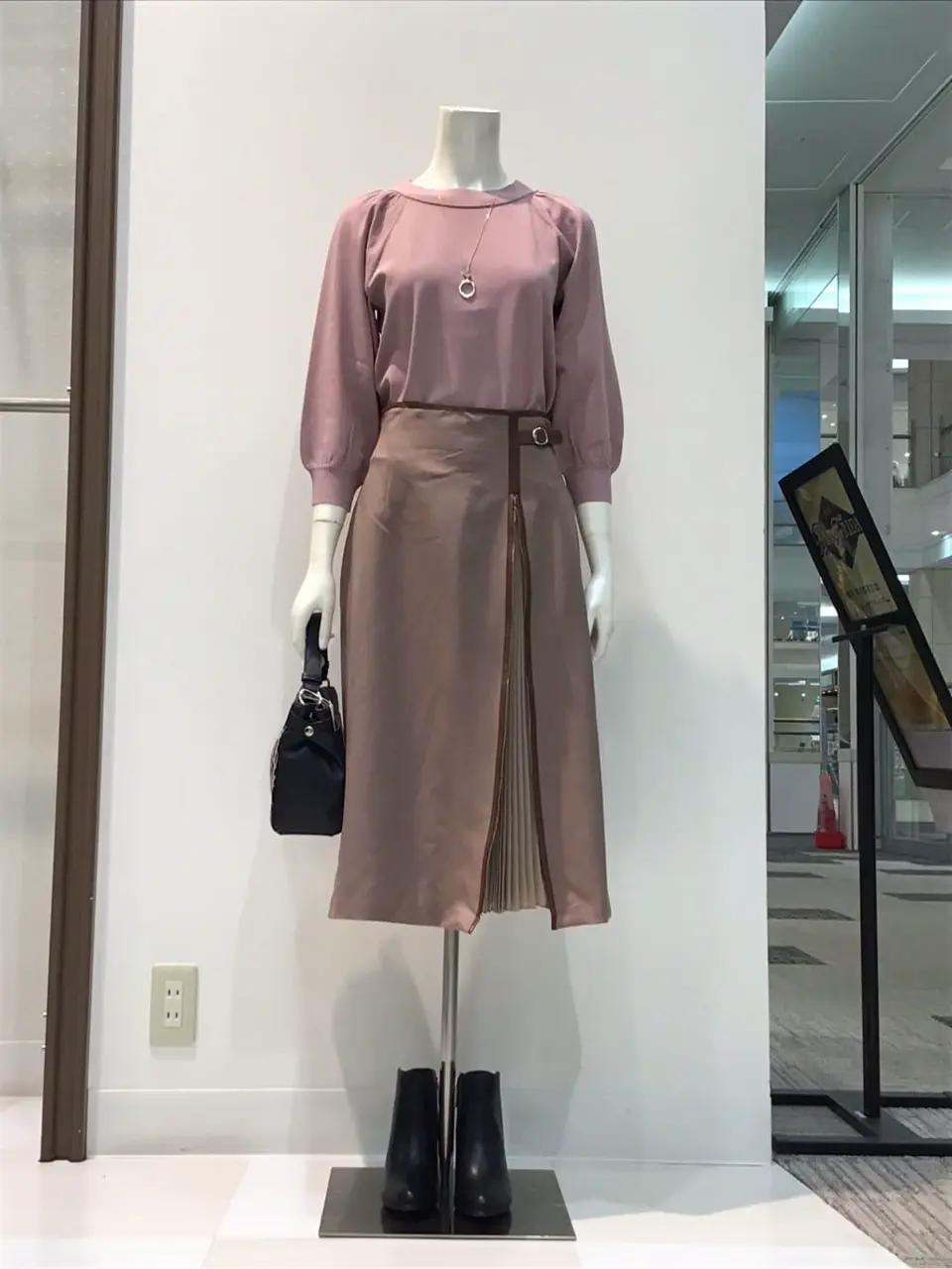 ANY SIS 布川 コーディネート画像