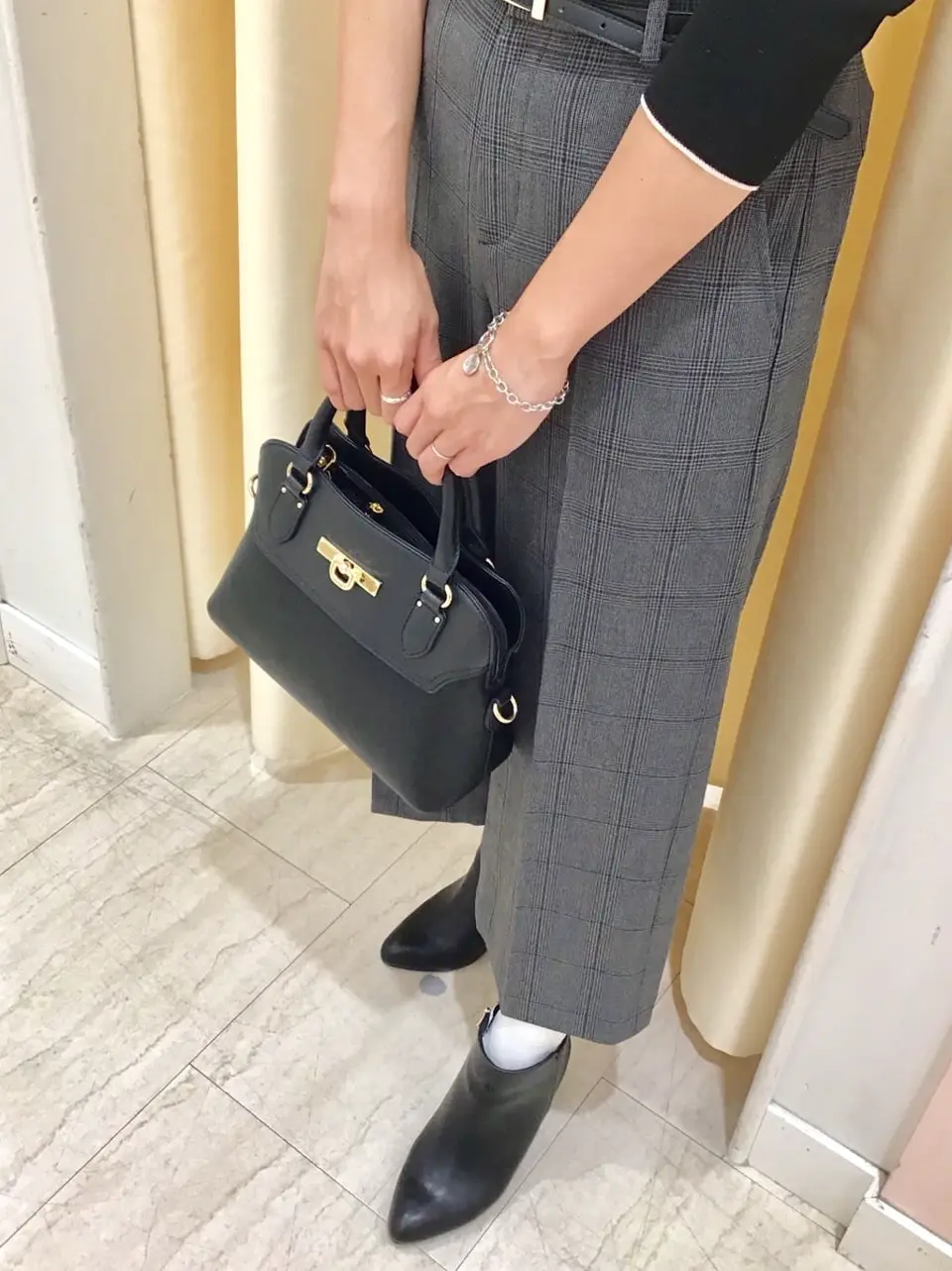 ANY SIS AI コーディネート画像