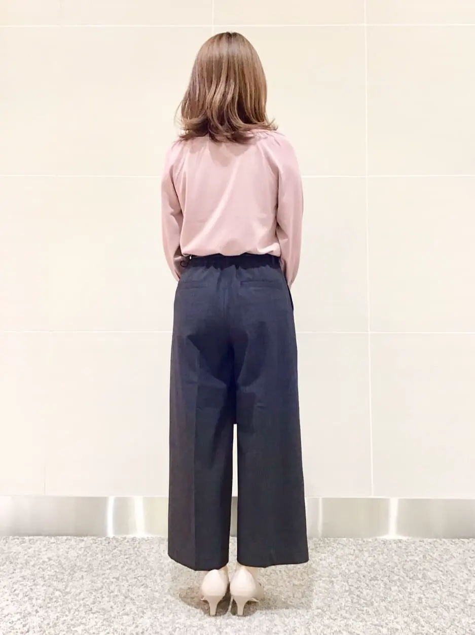 ANY SIS 浅野 コーディネート画像