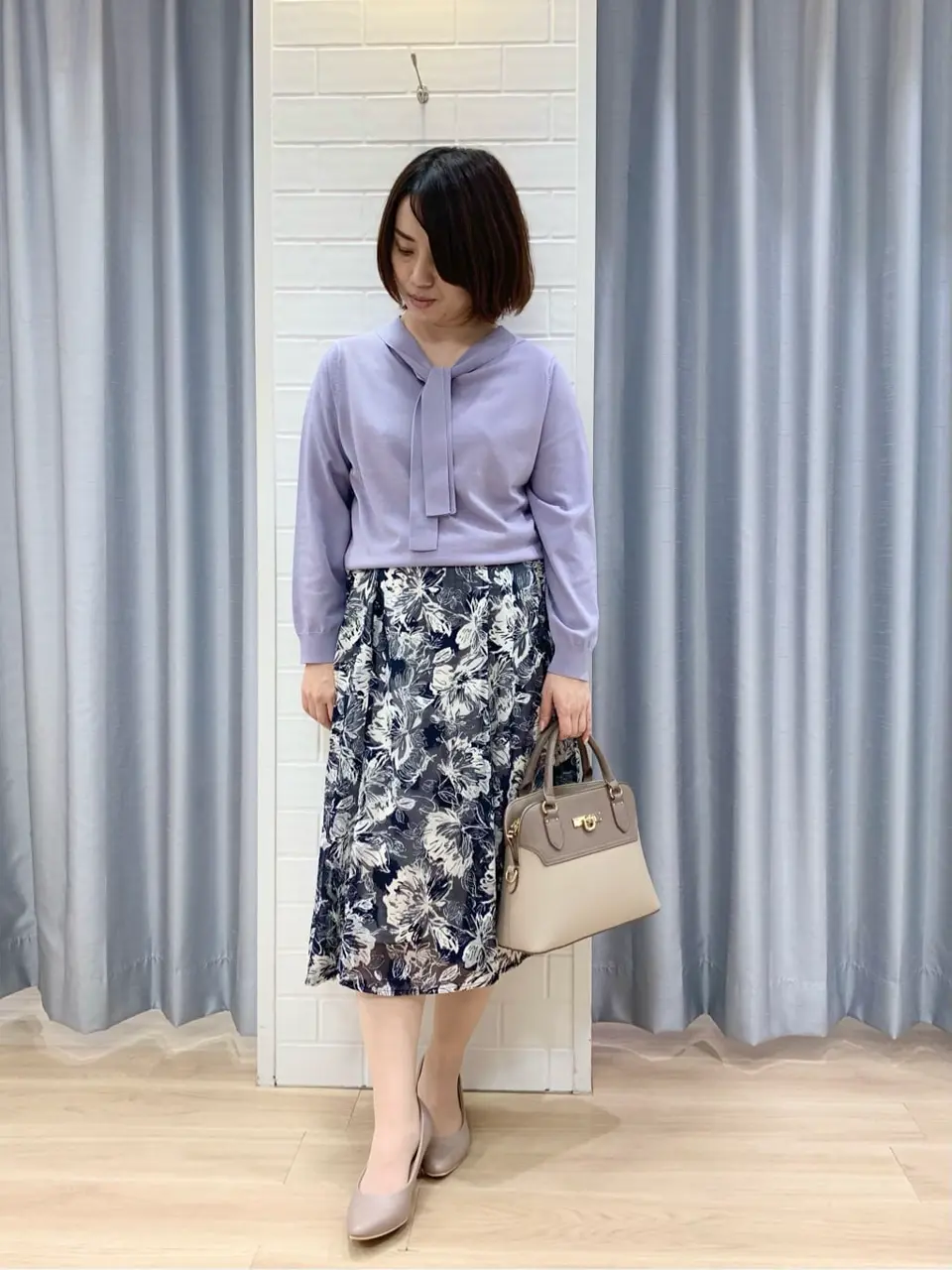 ANY SIS 丸岡 コーディネート画像