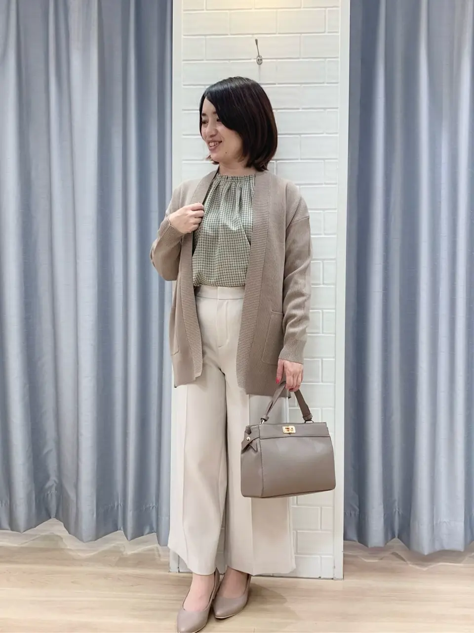 ANY SIS 丸岡 コーディネート画像