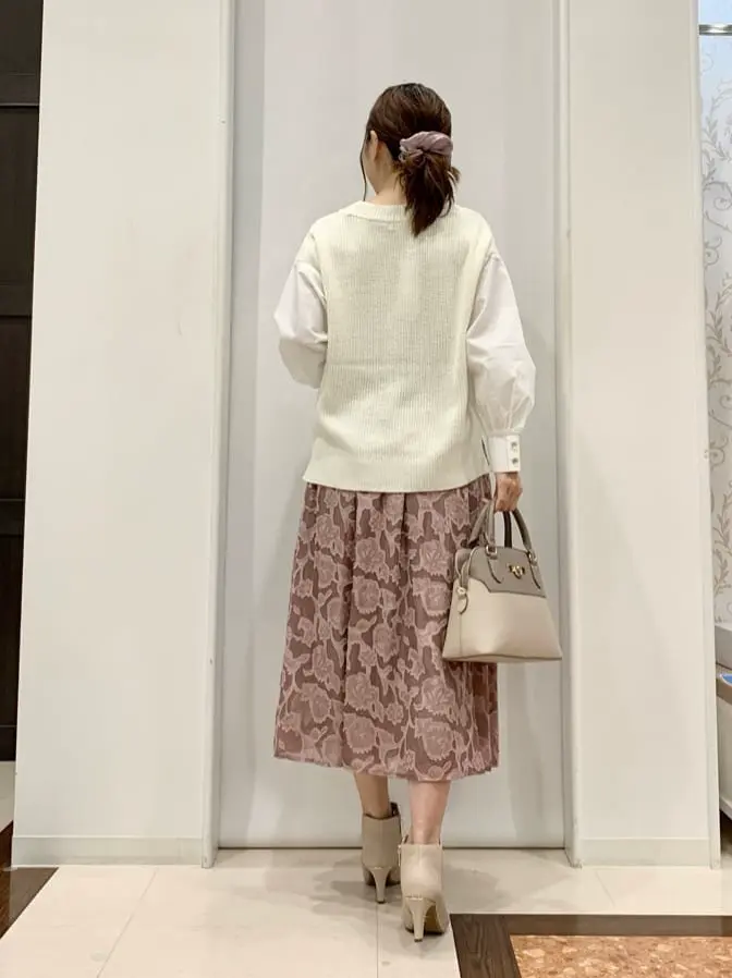 ANY SIS 横田 コーディネート画像