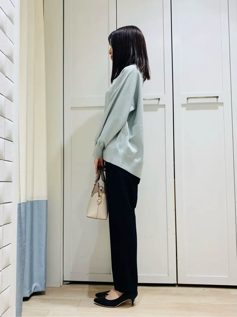 ANY SIS スタッフ コーディネート画像