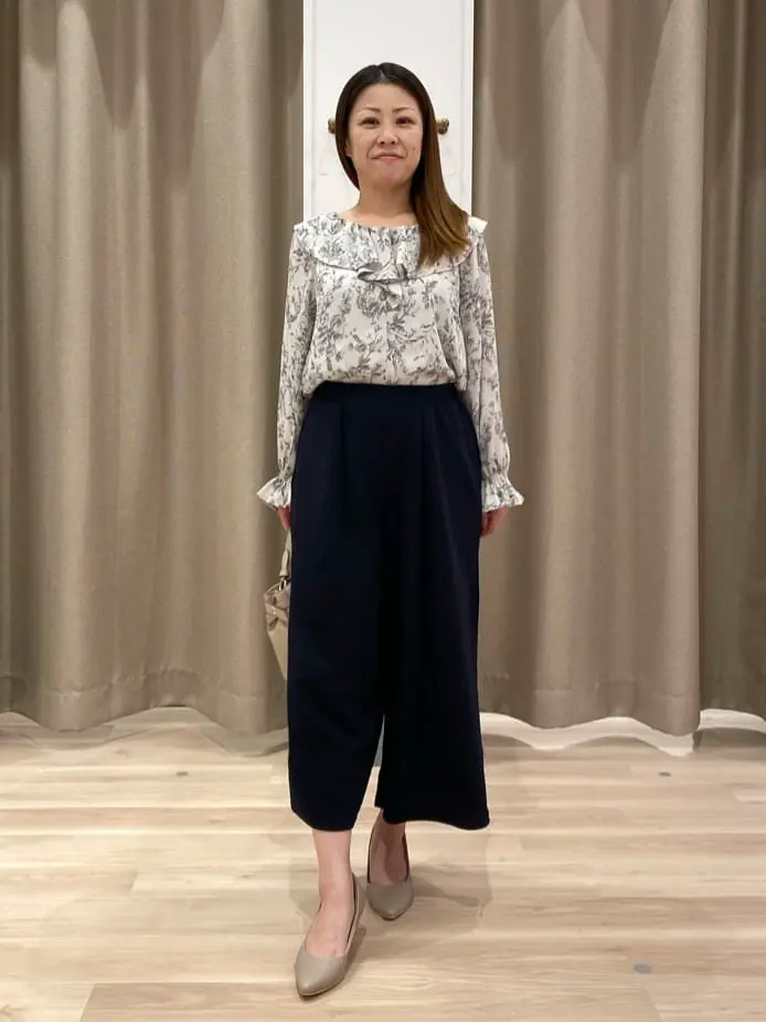 ANY SIS 瀬野 コーディネート画像