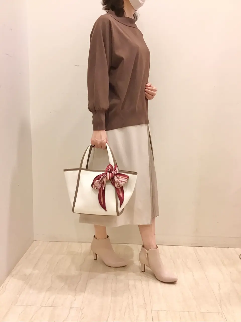 ANY SIS スタッフ コーディネート画像